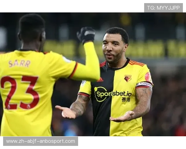 英超球队赞助商:如何影响球队运作与形象 英超球队赞助商:如何影响球队运作与形象